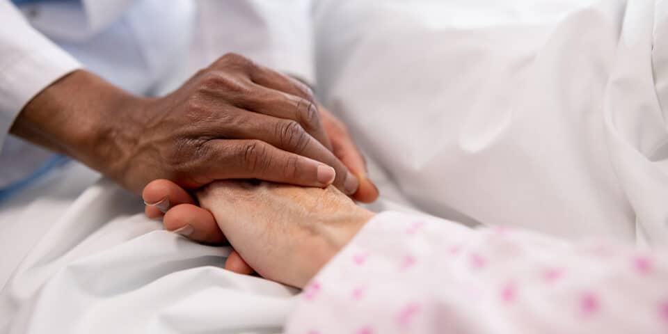 Hospice and palliative care physician, Keais Pope, MD, answered some important questions about hospice and when to consider hospice for end-of-life care.