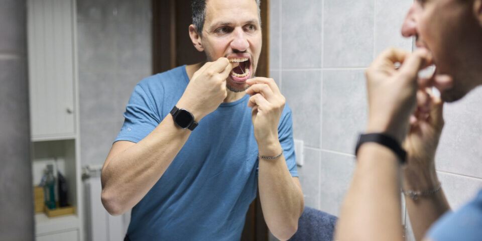 Need a reason to pick up the floss? Vascular neurologist Souvik Sen, MD, has a great one: Did you know better flossing may prevent stroke?